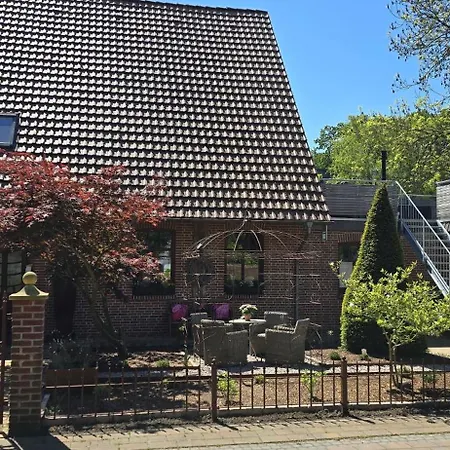 Am Bibelgarten Julia Apartment