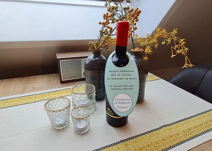 Am Bibelgarten Julia Werlte